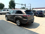 Used 2014 Toyota Highlander Limited image 4