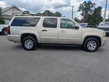 Used 2014 Chevrolet Suburban LT image 2