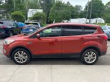 Used 2019 Ford Escape SE image 2
