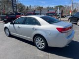 Used 2011 Lincoln MKZ image 4