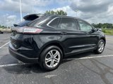 Used 2018 Ford Edge Titanium image 3