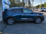 Used 2022 GMC Terrain SLT w/ Infotainment Package II image 5