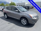 Used 2013 Nissan Rogue SV w/ Premium Pkg image 2