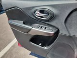 Used 2020 Jeep Cherokee Limited image 6