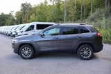 Used 2019 Jeep Cherokee Latitude Plus w/ Cold Weather Group image 4