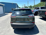 Used 2020 Jeep Cherokee Latitude w/ Cold Weather Group image 5
