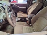 Used 2015 Nissan Frontier SV image 2