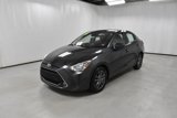 Used 2020 Toyota Yaris LE image 2