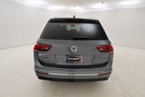 Used 2021 Volkswagen Tiguan SEL Premium R-Line image 4