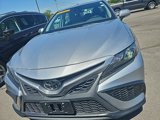 Used 2022 Toyota Camry SE image 2