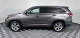 Used 2017 Toyota Highlander Limited image 5