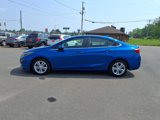 Used 2018 Chevrolet Cruze LT w/ Sun And Sound Package image 2