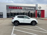 Used 2021 Buick Encore GX Essence image 4
