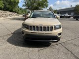 Used 2016 Jeep Compass High Altitude image 2