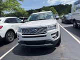 Used 2017 Ford Explorer Platinum image 2