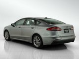 Used 2020 Ford Fusion SE image 3