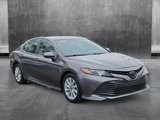 Used 2020 Toyota Camry LE image 4