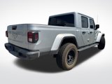 Used 2023 Jeep Gladiator Overland image 3