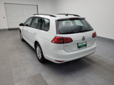 Used 2017 Volkswagen Golf S image 5
