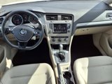 Used 2016 Volkswagen Golf Limited Edition image 4