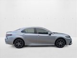 Used 2023 Toyota Camry SE image 4