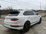 Used 2023 Bentley Bentayga Extended Wheelbase image 3