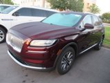 Used 2021 Lincoln Nautilus FWD image 3