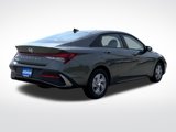 New 2025 Hyundai Elantra SE image 6