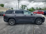 Used 2018 GMC Acadia SLT image 2