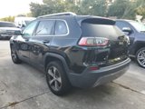 Used 2019 Jeep Cherokee Limited image 3