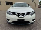 Used 2015 Nissan Rogue SV w/ SV Premium Package image 2