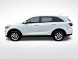 Used 2019 Kia Sorento LX image 2