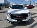 Used 2023 GMC Terrain SLE w/ Driver Convenience Package image 2