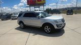 Used 2017 Ford Explorer XLT w/ Equipment Group 202A image 2