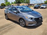 Used 2024 Nissan Versa SV image 2
