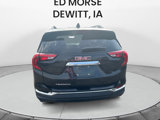 Used 2018 GMC Terrain SLT w/ Preferred Package image 4