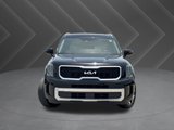Used 2023 Kia Telluride EX w/ EX Captain's Chair Package image 2