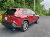 Used 2019 Toyota RAV4 XLE Premium image 3