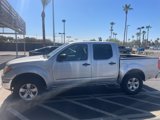 Used 2010 Nissan Frontier SE image 3