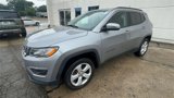 Used 2018 Jeep Compass Latitude w/ Popular Equipment Group image 4