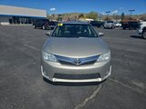Used 2014 Toyota Camry XLE image 2