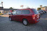 Used 2014 Kia Sedona LX image 3