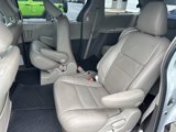 Used 2017 Toyota Sienna XLE Premium image 5