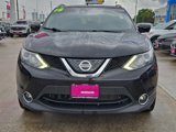 Used 2018 Nissan Rogue Sport SL image 2