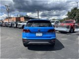 Used 2022 Volkswagen Taos SEL w/ Panoramic Sunroof Package image 4