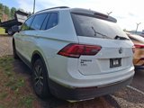 Used 2020 Volkswagen Tiguan SE w/ Panoramic Sunroof Package image 3