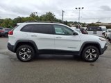 Used 2016 Jeep Cherokee Trailhawk w/ Comfort/Convenience Group image 3