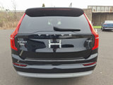 Certified 2022 Volvo XC90 T5 Momentum w/ Climate Package image 5