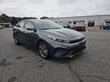Used 2022 Kia Forte LXS image 3