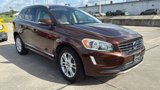 Used 2015 Volvo XC60 T5 Premier w/ Proximity Package image 2